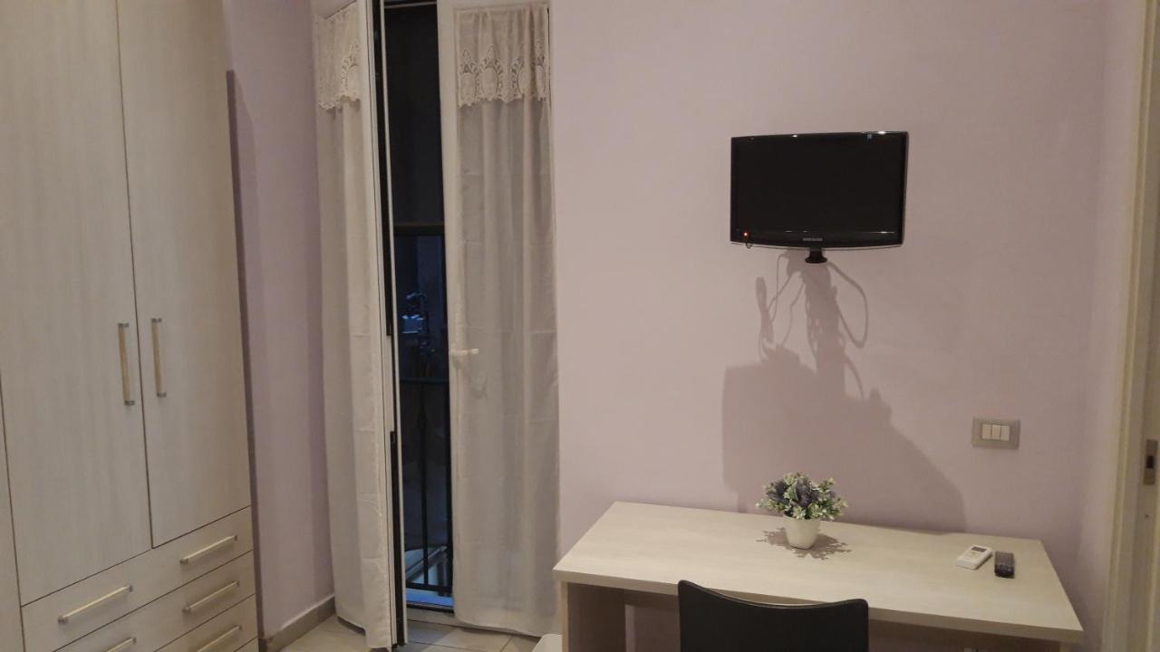 La Dimora Di Dora Apartment Naples Luaran gambar