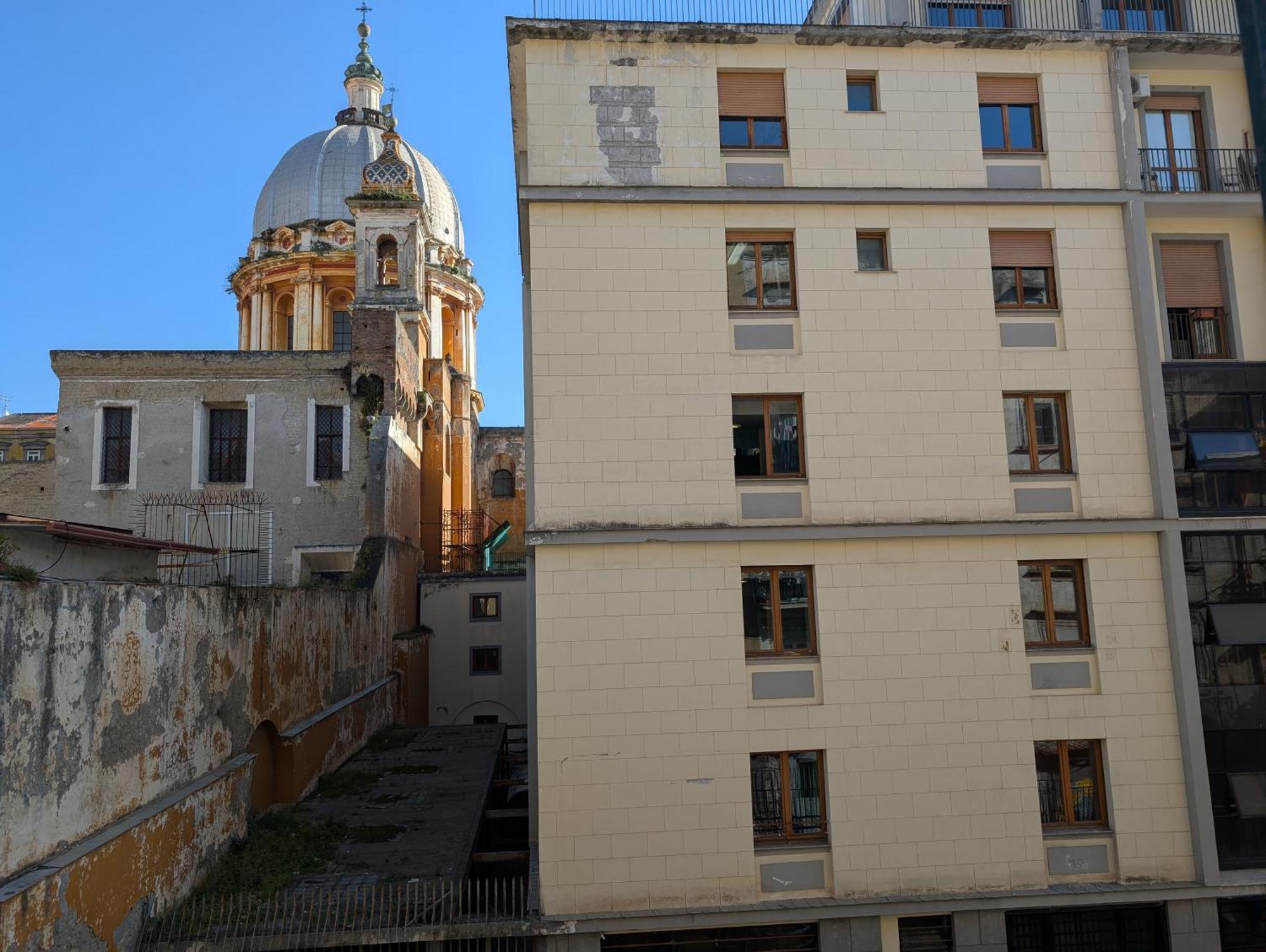 La Dimora Di Dora Apartment Naples Luaran gambar